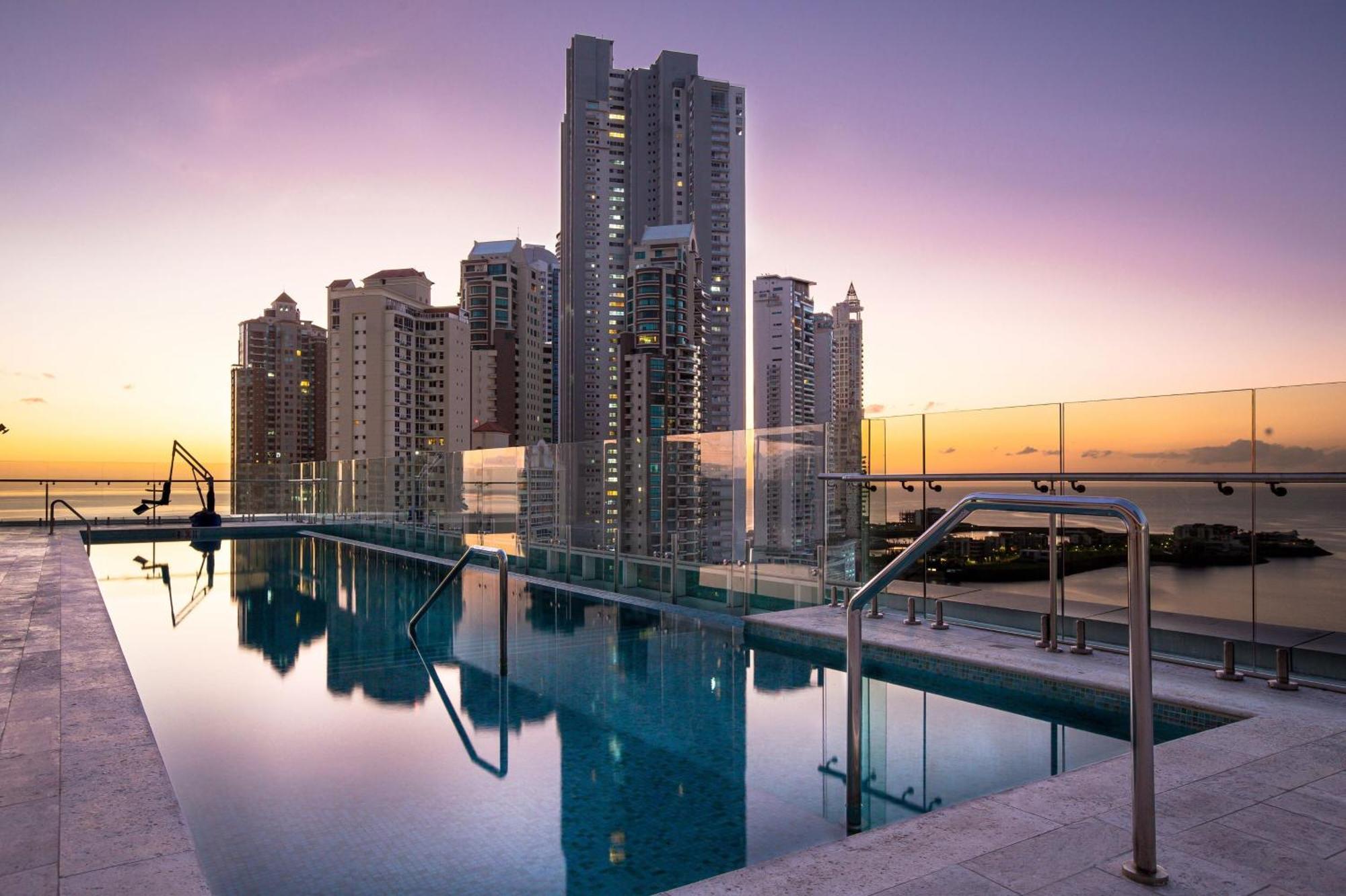 Residence Inn By Marriott Ciudad de Panamá Exterior foto